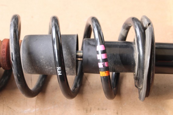 AUDI A6 4G AMORTYZATOR 4G0413031N TELESKOP PRZÓD + TYŁ amory mcpherson 4 szt. 4G0413031 4G5513035F 4G0413031 8K0411105 4G5513035