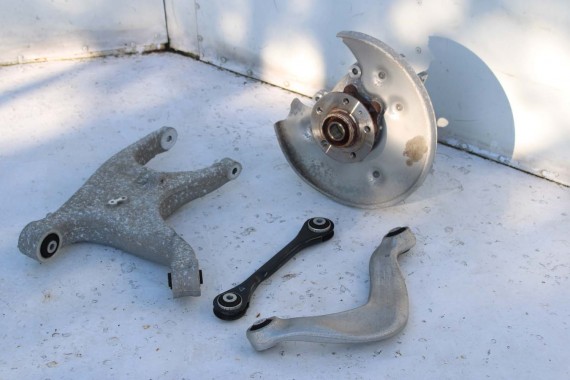 AUDI A6 A7 BELKA ZAWIESZENIA TYLNA TYŁ 4G0505235AE 4G0505235J 4G0505235L SANKI wózek zawieszenia kołyska 4G0505235AE 4G0505235