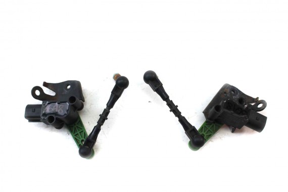 AUDI A8 CZUJNIK POZIOMU...