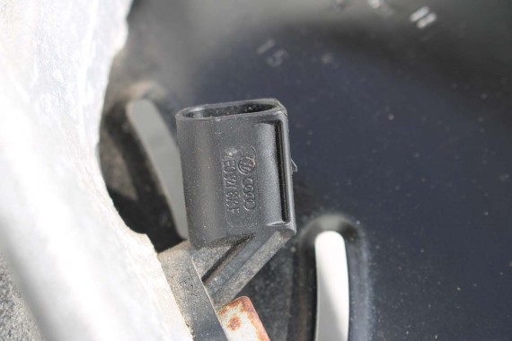 AUDI A8 ZWROTNICA TYŁ 4H0505431D 4H0505432D ZAWIESZENIA tył tylna 4H0505431C 4H0505432B 4H0505431C 4H0505432B 8K0407613B 4H D4