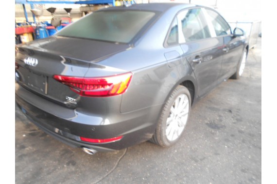 AUDI A4 SEDAN 8W B9 LX7L DRZWI LEWE PRZÓD + TYŁ STRONA LEWA przednie + tylne 2 sztuki H1H1 8W0831051 8W5833051 8W0831051A szary