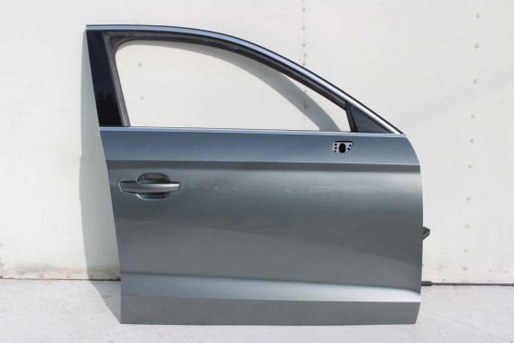 AUDI A3 SEDAN LX7R DRZWI PRZÓD + TYŁ STRONA PRAWA 8V przednie tylne 2 sztuki 8V5 Kolor 0C0C LX7R szary 8V5831052 8V5833052