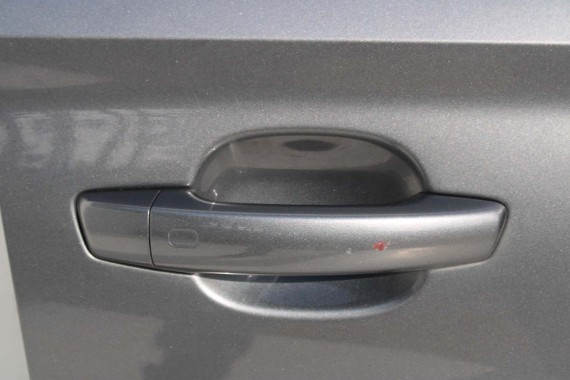 AUDI A3 SEDAN LX7R DRZWI PRZÓD + TYŁ STRONA PRAWA 8V przednie tylne 2 sztuki 8V5 Kolor 0C0C LX7R szary 8V5831052 8V5833052