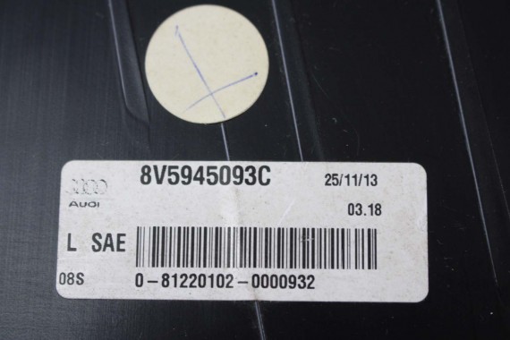 AUDI A3 SEDAN LAMPY TYLNE LED TYŁ USA 8V5945093C 8V5945094C 8V5945095C 8V5945096C 8V5 945 093 C 8V5945093J 8V5945094J 8V5945093C