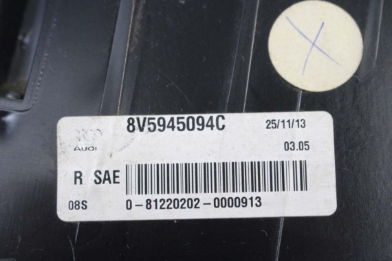 AUDI A3 SEDAN LAMPY TYLNE LED TYŁ USA 8V5945093C 8V5945094C 8V5945095C 8V5945096C 8V5 945 093 C 8V5945093J 8V5945094J 8V5945093C