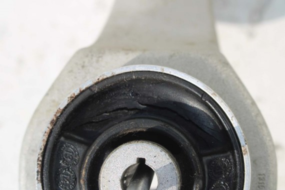 AUDI A8 4H WAHACZE PRZÓD przednie 4H0407155A 4H0407156A 4H0407151C 4H0407156A 4H0407152C 4H0407693G 4H0407505F 4H0407509F D4 FL