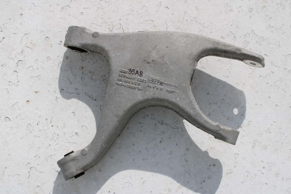 AUDI A8 WAHACZ TYŁ 8R0505311F 8K0505323H 8K0501529L 8K0505465G SANKI komplet 4H D4 8R0505311B 8R0505311E 8K0505323D 8K0505323F