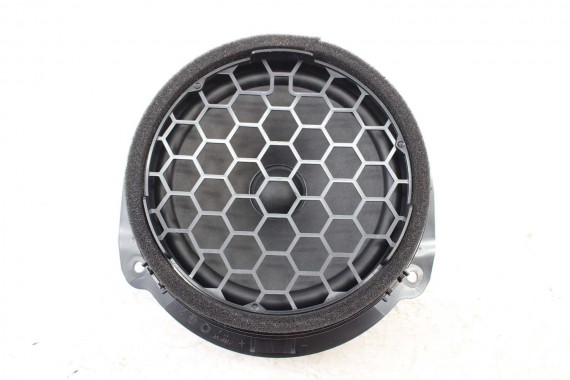 AUDI A3 SEDAN GŁOŚNIKI SUBWOOFER KOMPLET 8V 8V0035399 8V4035411 8V0035415A 8V0035412 8V0035397 8V0035399 8V4035411 8V0035412