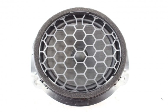 AUDI A3 SEDAN GŁOŚNIKI SUBWOOFER KOMPLET 8V 8V0035399 8V4035411 8V0035415A 8V0035412 8V0035397 8V0035399 8V4035411 8V0035412