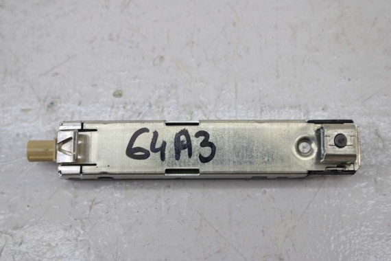 AUDI A3 SEDAN WZMACNIACZ ANTENOWY 8V5035225 8V5035225B 8V5035225 ANTENY 8V4035225 8V5035225B 8V5035225B 8V4035225 8V5 035 225