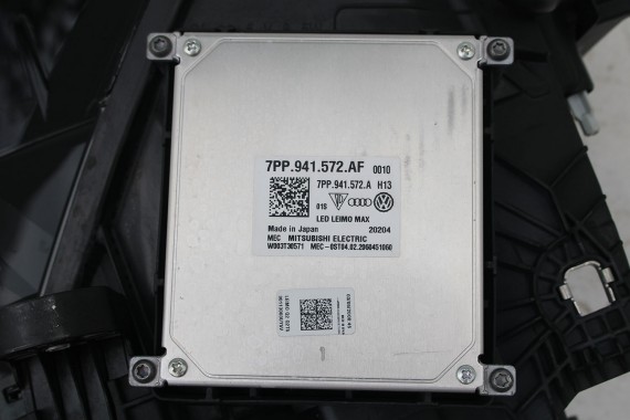 AUDI Q2 LAMPY PRZÓD lampa FULL LED 81A941033C 81A941034C 8S0907397C 7PP941572AF przednia 81A941773A 81A941774A 81A941773E L + P