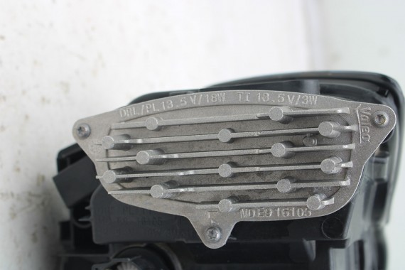 AUDI Q2 LAMPY PRZÓD lampa FULL LED 81A941033C 81A941034C 8S0907397C 7PP941572AF przednia 81A941773A 81A941774A 81A941773E L + P