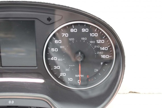 AUDI A3 ZEGARY LICZNIKI BENZYNA 8V0920960B ZEGAR WYŚWIETLACZ WIELOFUNKCYJNY COLOUR ZESTAW WSKAŹNIKÓW 8V0 920 960 benzyna 8V USA