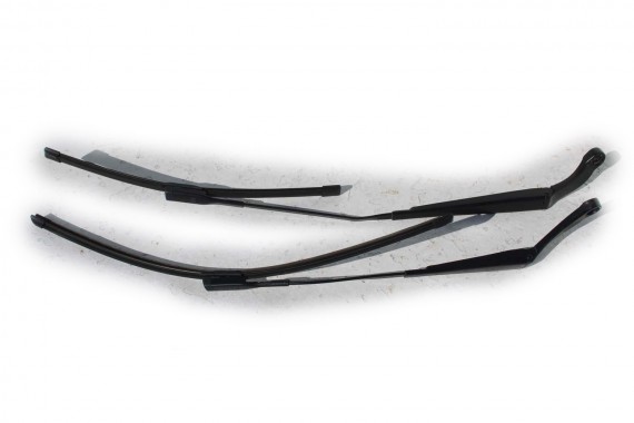 AUDI A3 WYCIERACZKI RAMIĘ +...