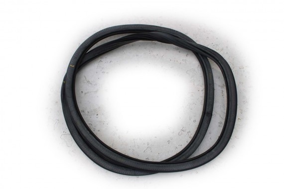 AUDI A3 SEDAN USZCZELKA DRZWI 8V5833721 8V5833721A 8V5831721 8V0823723 8V5 833 721 8V5831721 8V5833721A 8V5833721 8V5833721A 8V