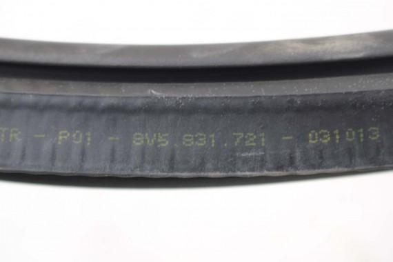 AUDI A3 SEDAN USZCZELKA DRZWI 8V5833721 8V5833721A 8V5831721 8V0823723 8V5 833 721 8V5831721 8V5833721A 8V5833721 8V5833721A 8V