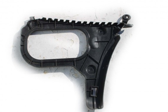 AUDI A3 SEDAN PROWADNICA...