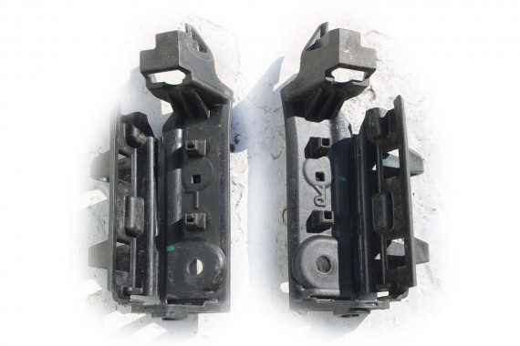 AUDI A3 SEDAN PROWADNICA...