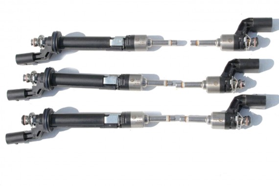 VW AUDI WTRYSK 03H906036...