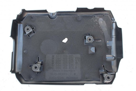 AUDI A1 A3 TT Q3 DEKIEL POKRYWA SILNIKA 06K103925P 06K103925Q 06K103925M 06K103925J 06K103925K 06K103925S 06K 103 925 06K103925P