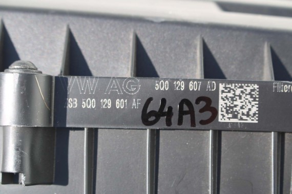 AUDI VW FILTR POWIETRZA 5Q0129607AD 5Q0129601AF 5Q0129620 OBUDOWA 5Q0129607AD 5Q0129601AF 5Q0129607AD 5Q0129601AF 1.8 2.0 TFSi