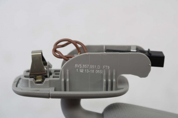 AUDI A3 8V OSŁONY PRZECIWSŁONECZNE 8V5857551D 8V5857552D 8W0857551B 8W0857552B 8V5857551D 8V5857552D 8W0857551B 8W0857552B