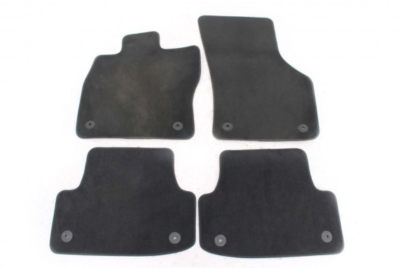 AUDI A3 SEDAN DYWANIKI...