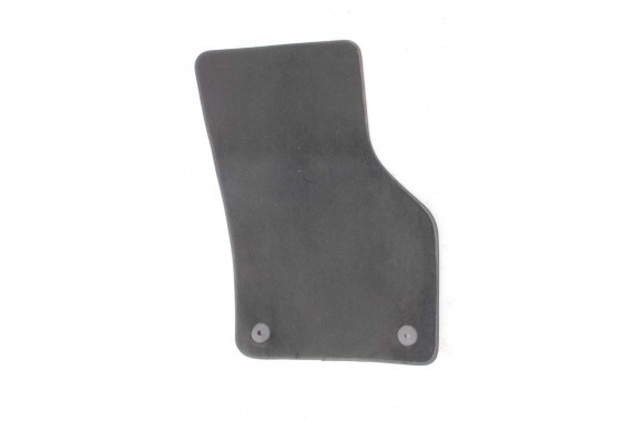 AUDI A3 SEDAN DYWANIKI WYCIERACZKI PODŁOGI 8V1863691 8V1864435 8V1864436 8V4864451 8V4864452 8V1863691A 8V1863435 8V4863011 8V