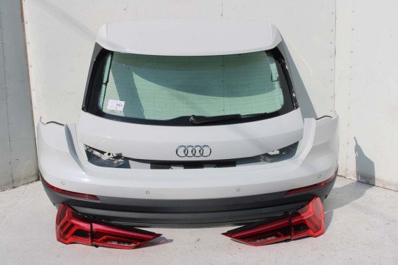 AUDI Q3 83A II TYŁ ZDERZAK + KLAPA BAGAŻNIKA + LAMPY lampa tylny Matrix 2Y2Y LS9R Gletscherweiss Biały F3 83A827025 83A807511