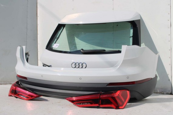 AUDI Q3 83A II TYŁ ZDERZAK + KLAPA BAGAŻNIKA + LAMPY lampa tylny Matrix 2Y2Y LS9R Gletscherweiss Biały F3 83A827025 83A807511