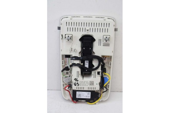 AUDI Q2 Q3 LAMPKA PODSUFITKI 81A947135T 81A 947 135 T oświetlenie kabiny ET1 srebrny 81A947135T F3 A1 82A 81A947135T 81A947135T