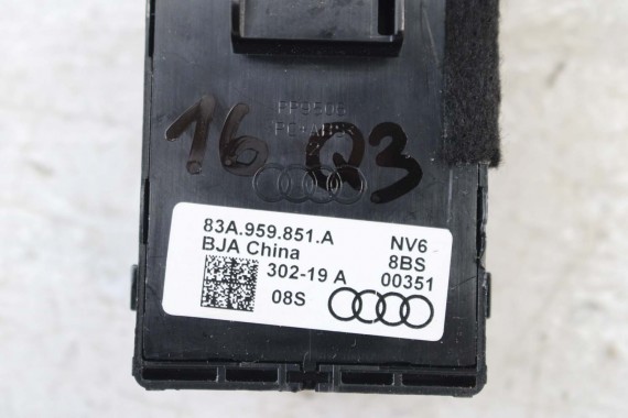 AUDI Q3 PRZYCISKI SZYB 83A959851A 4K0959855 przycisk 83A959851A 4K0959855 83A959851A 4K0959855 83A959851A 4K0959855 83A959851 F3