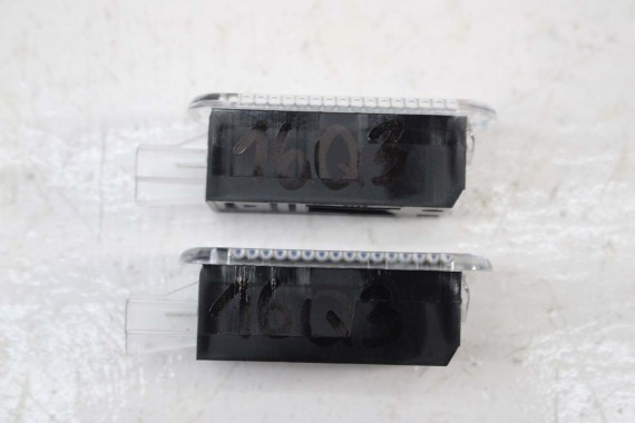 AUDI VW SKODA SEAT LAMPKA LED BAGAŻNIKA 8J0947409B 8J0 947 409 B 8J0947409B 8J0947409B OŚWIETLENIE KABINY 8J0947409B wnętrza