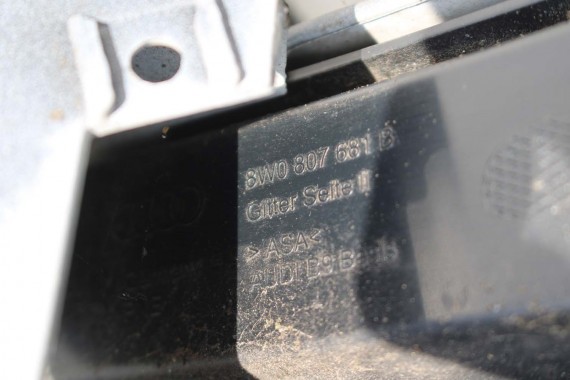 AUDI A4 8W PRZÓD maska błotniki zderzak pas przedni lampy wzmocnienie lampa FULL LED 2Y2Y LS9R Biały 8W0941033 8W0941034 T9 B9