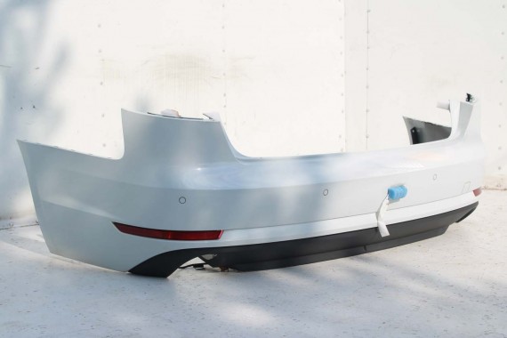 AUDI A4 SEDAN ZDERZAK TYLNY TYŁ 8W 2Y2Y LS9R biały B9 2015- Kolor: 2Y LS9R 8W0807521 8W5807511 8W5807067 8W0945105 8W5 807 511