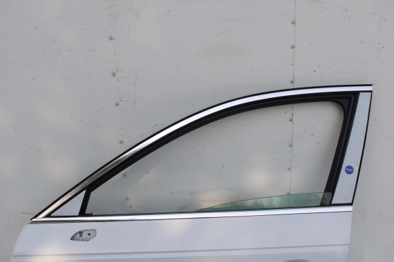 AUDI A4 SEDAN 8W B9 LS9R DRZWI LEWE PRZÓD + TYŁ STRONA LEWA przednie + tylne 2 sztuki 2Y2Y 8W0831051 8W5833051 8W0831051A białe