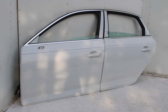 AUDI A4 SEDAN 8W B9 LS9R DRZWI LEWE PRZÓD + TYŁ STRONA LEWA przednie + tylne 2 sztuki 2Y2Y 8W0831051 8W5833051 8W0831051A białe