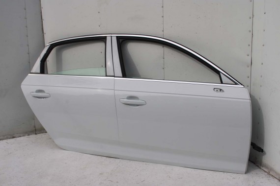 AUDI A4 SEDAN DRZWI PRAWE PRZÓD + TYŁ STRONA PRAWA LS9R 2Y przednie + tylne 2 sztuki 8W B9 biały LS9R 2Y2Y 8W0831052 8W5833052