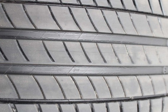 AUDI A4 A5 FELGI 17 cali OPONY KOŁA felga 8W0601025C 7.5J*17H2 ET38 8W opona 225/50/17 8W0601025C 8W0601025C 8W0601025 8W0601025