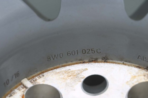AUDI A4 A5 FELGI 17 cali OPONY KOŁA felga 8W0601025C 7.5J*17H2 ET38 8W opona 225/50/17 8W0601025C 8W0601025C 8W0601025 8W0601025