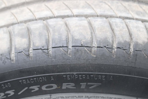 AUDI A4 A5 FELGI 17 cali OPONY KOŁA felga 8W0601025C 7.5J*17H2 ET38 8W opona 225/50/17 8W0601025C 8W0601025C 8W0601025 8W0601025