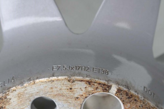 AUDI A4 A5 FELGI 17 cali OPONY KOŁA felga 8W0601025C 7.5J*17H2 ET38 8W opona 225/50/17 8W0601025C 8W0601025C 8W0601025 8W0601025