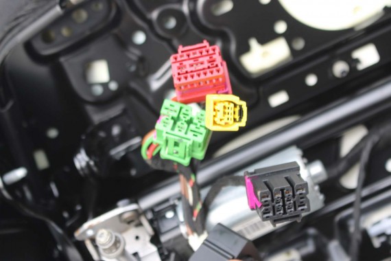 AUDI A4 8W SEDAN FOTELE KOMPLET FOTELI siedzeń siedzenia fotel tapicerka 8W5 8W skóra kolor czarny B9 fotele tapicerka czarna 8W