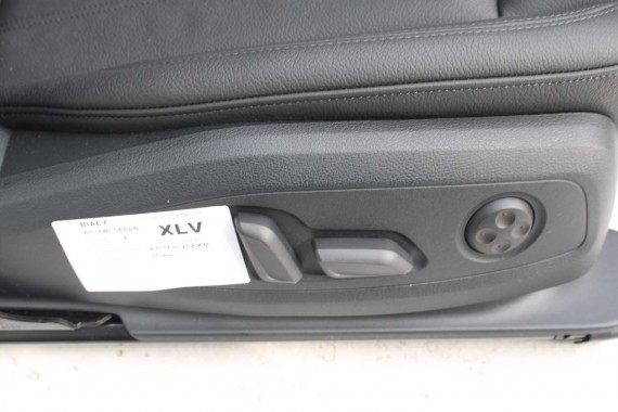 AUDI A4 8W SEDAN FOTELE KOMPLET FOTELI siedzeń siedzenia fotel tapicerka 8W5 8W skóra kolor czarny B9 fotele tapicerka czarna 8W