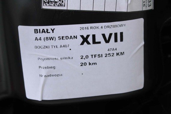 AUDI A4 8W BOCZEK BOCZKI DRZWI drzwiowe tapicerka SEDAN 8W 8W5 B9 skóra kolor czarny 8W1867103 8W1867104 8W0867303 8W0867304