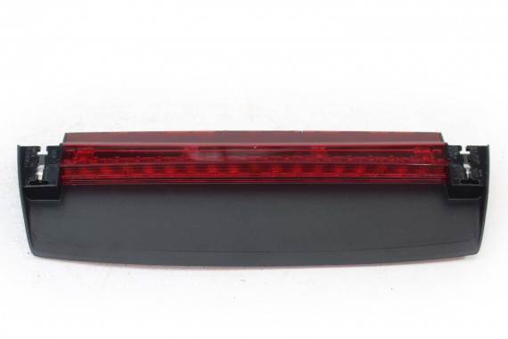 AUDI A4 SEDAN LAMPA ŚWIATŁO...