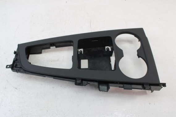 AUDI A4 RAMKA TUNELU ŚRODKOWEGO 8W1864261C 8W1 864 261 8W RAMKI 8W1864261E 8W1864261C 8W1864261 8W1864261E 8W1864261C 8W1864261A