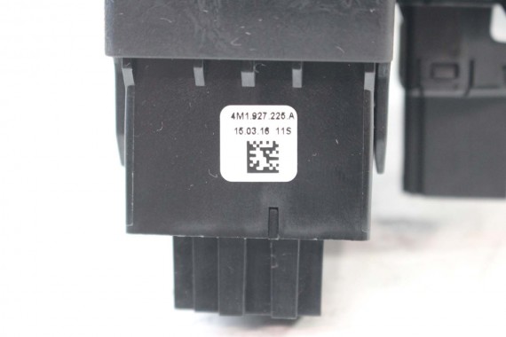 AUDI A4 A5 PANEL STEROWANIA BIEGAMI EPB 8W1713111C 8W1 713 111 C przycisk przyciski 8W 2015- 8W1713111C 8W1713111A 8W1713111C