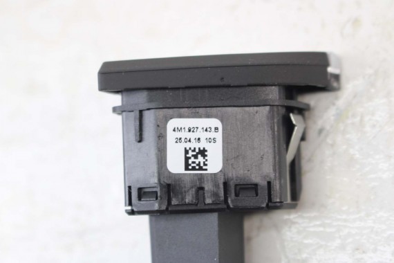 AUDI A4 A5 PANEL STEROWANIA BIEGAMI EPB 8W1713111C 8W1 713 111 C przycisk przyciski 8W 2015- 8W1713111C 8W1713111A 8W1713111C