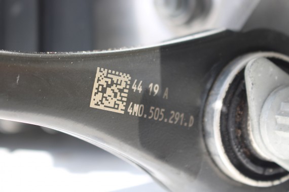 AUDI A4 A5 BELKA ZAWIESZENIA TYLNA TYŁ 8W0505235AM 8W0505235AH 8W0505235AG SANKI 8W0511305AF 8W0505235AM 8W0505235 8W0505235